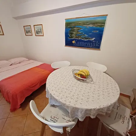 Apartment Kamik 2 Banjole